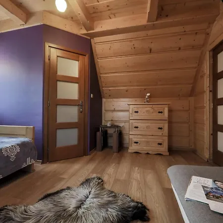 Dream House 606-436-626